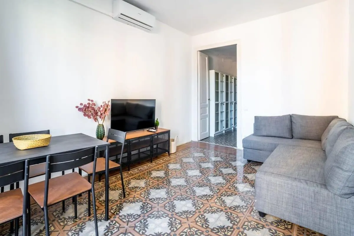 Gran Via Historic Catalan 4Bd Only For Families Or Business Groups Apartment Barcelona Spain