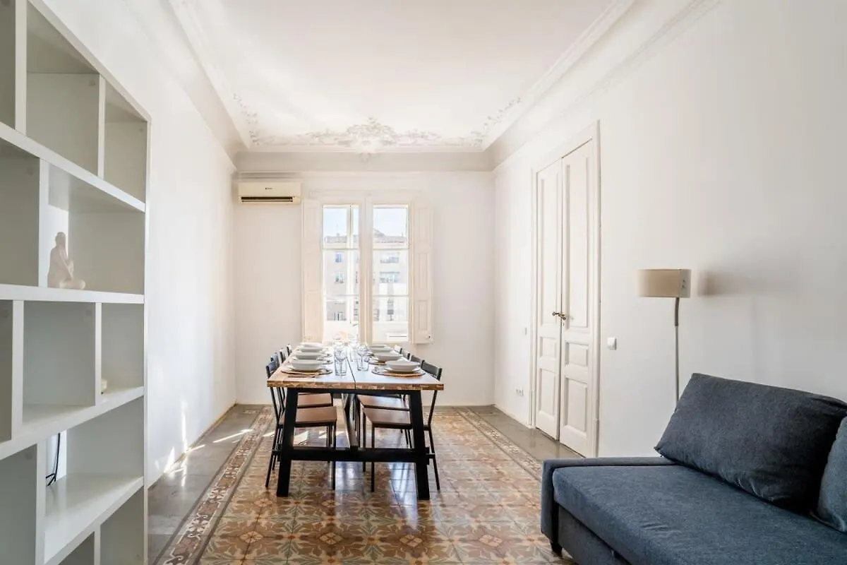 Gran Via Historic Catalan 4Bd Only For Families Or Business Groups Apartment Barcelona 0*,  Spain