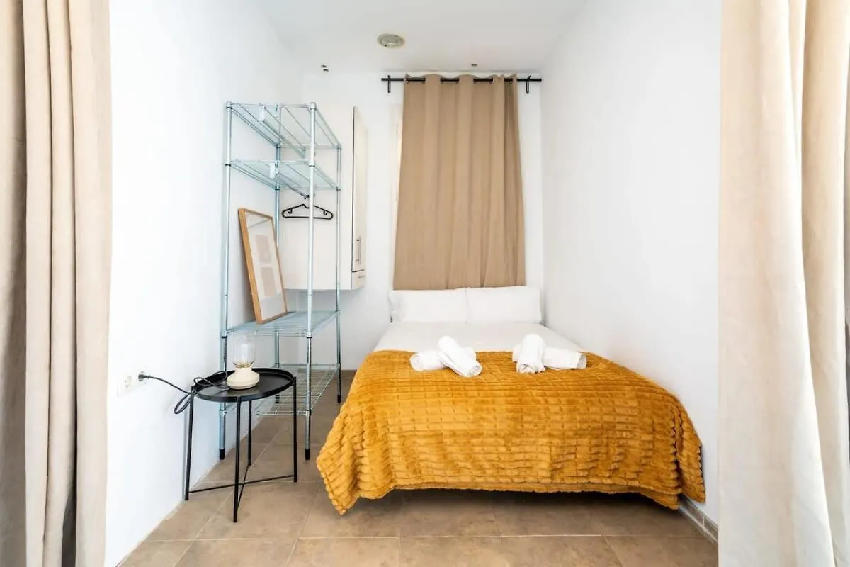 Gran Via Historic Catalan 4Bd Only For Families Or Business Groups Apartment Barcelona Spain