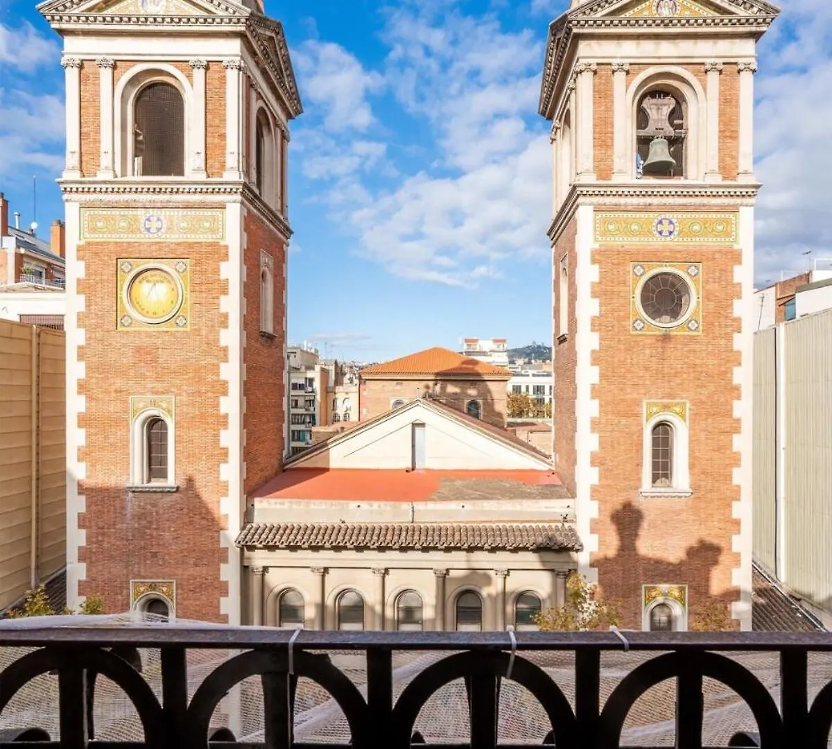 Апартаменты Gran Via Historic Catalan 4Bd Only For Families Or Business Groups Барселона